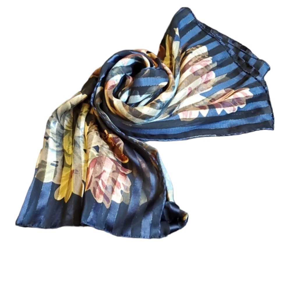 Blue sparkle scarf with flowers